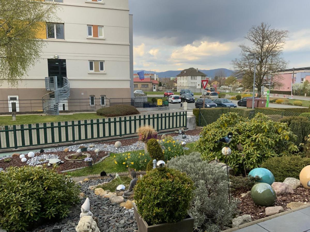 Le Nid Fleuri De Cravanche Exterior photo